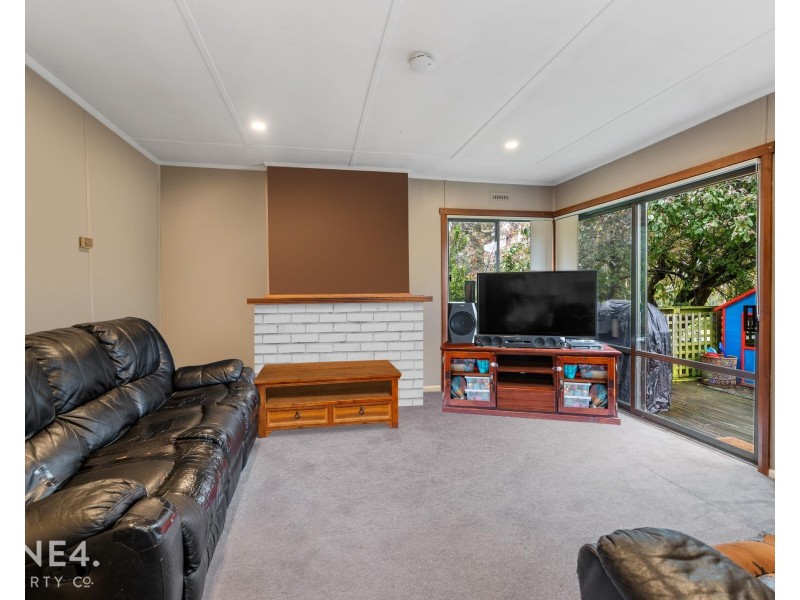 37 Arunta Crescent, Chigwell TAS 7011