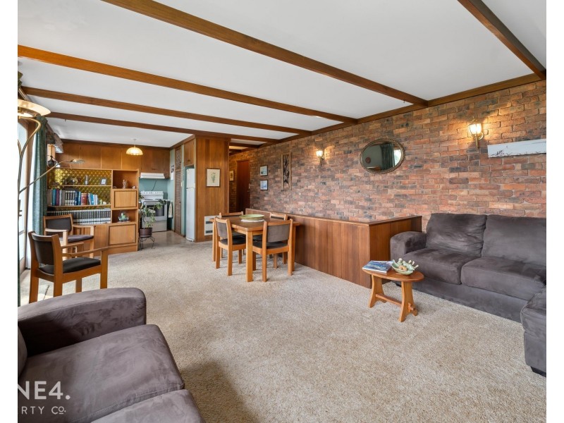 531 Churchill Avenue, Sandy Bay TAS 7005