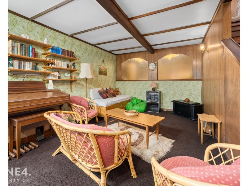 531 Churchill Avenue, Sandy Bay TAS 7005