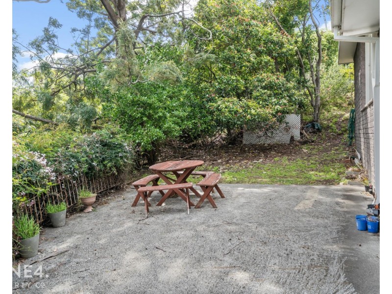 531 Churchill Avenue, Sandy Bay TAS 7005