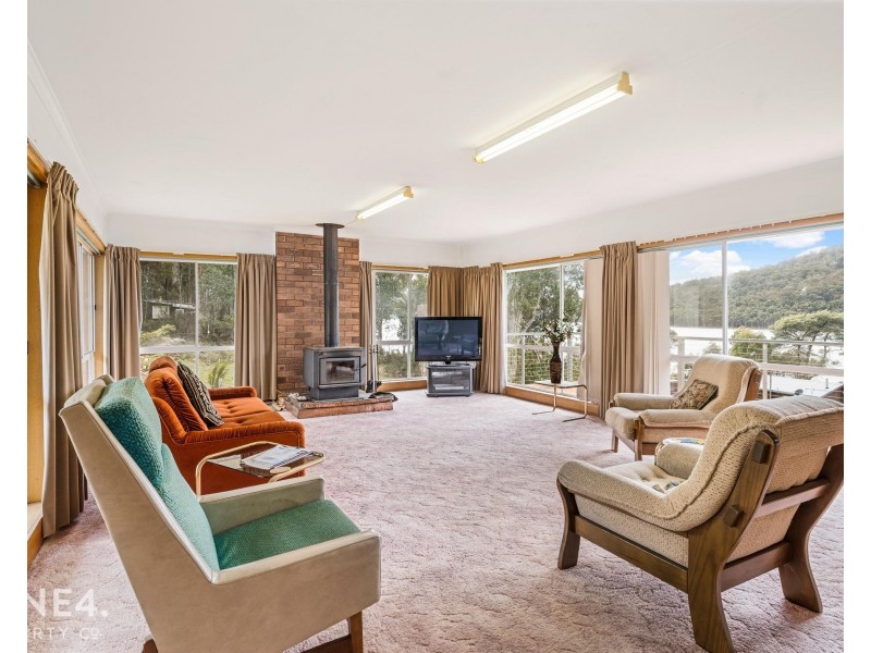 233 Bradys Lake Road, Bradys Lake TAS 7140