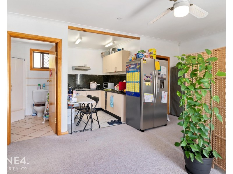 375 Brooker Highway, Lutana TAS 7009