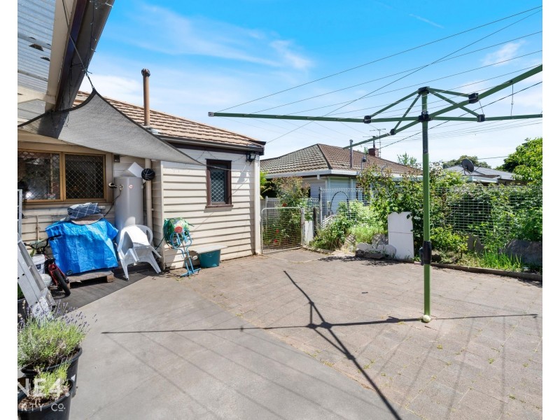 375 Brooker Highway, Lutana TAS 7009