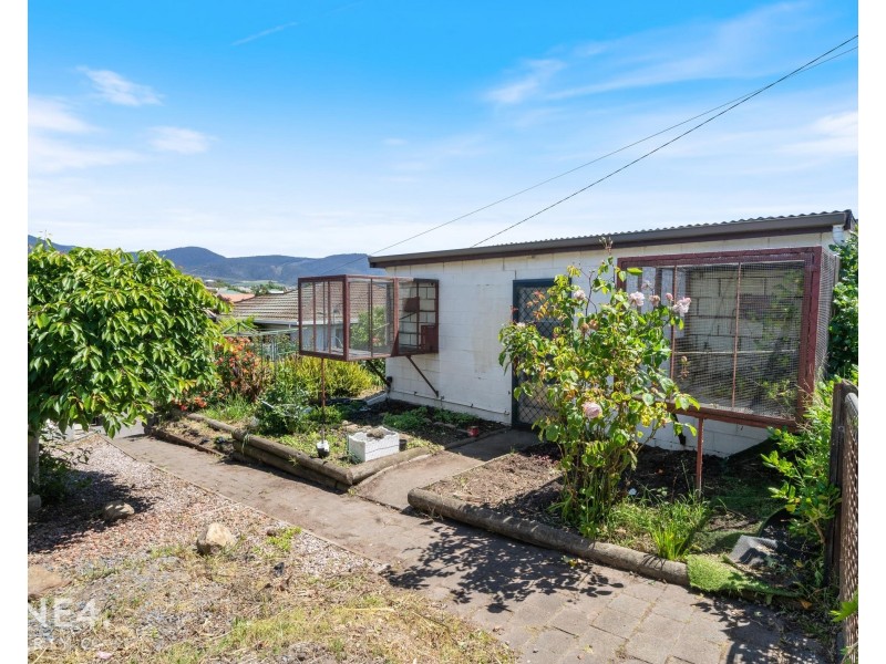 375 Brooker Highway, Lutana TAS 7009