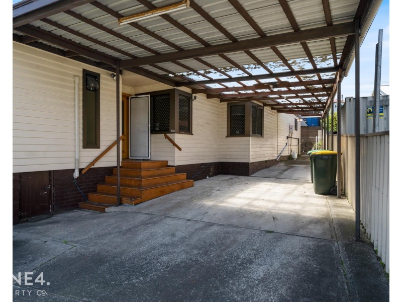 375 Brooker Highway, Lutana TAS 7009