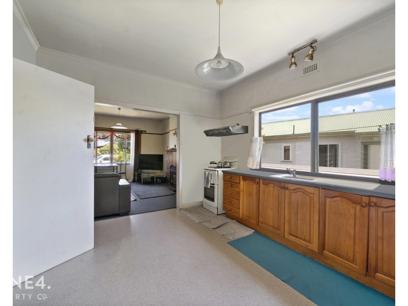 5 Somerton Crescent, Derwent Park TAS 7009