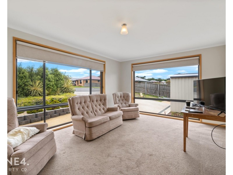 28 Barrob Street, Old Beach TAS 7017