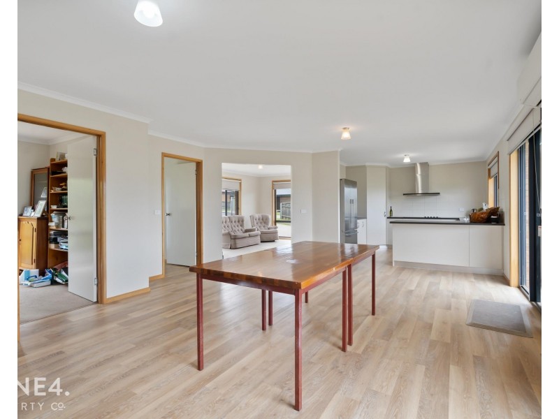 28 Barrob Street, Old Beach TAS 7017