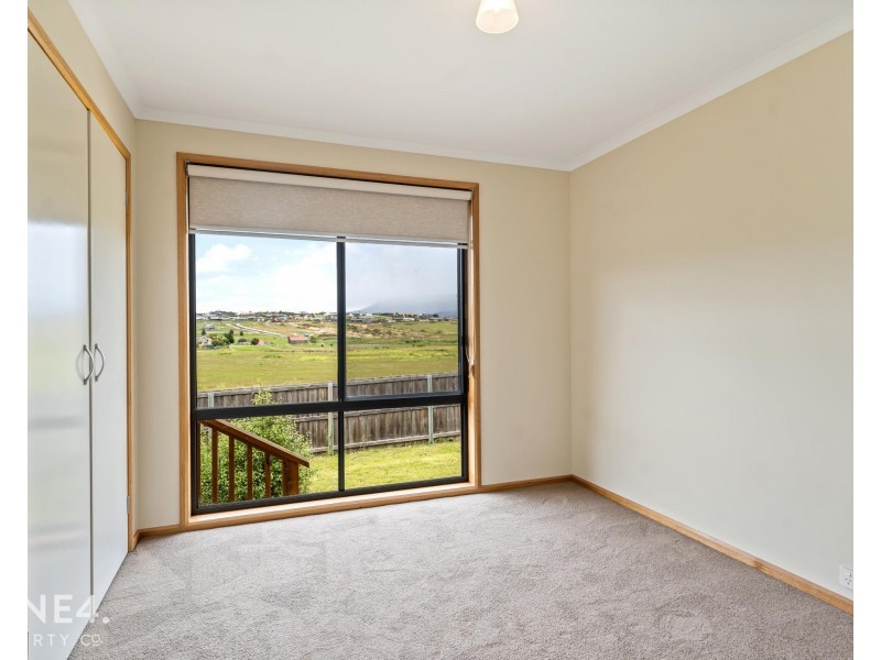 28 Barrob Street, Old Beach TAS 7017