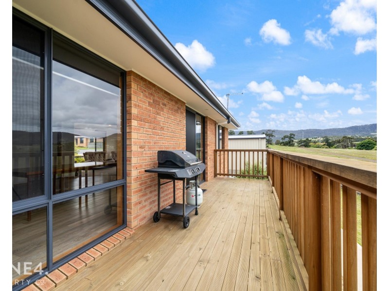 28 Barrob Street, Old Beach TAS 7017