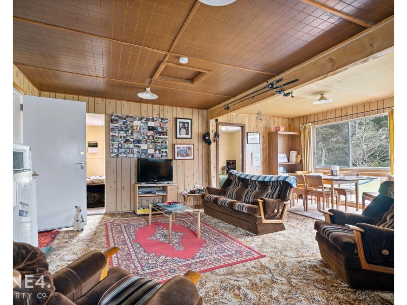238 Bradys Lake Road, Bradys Lake TAS 7140