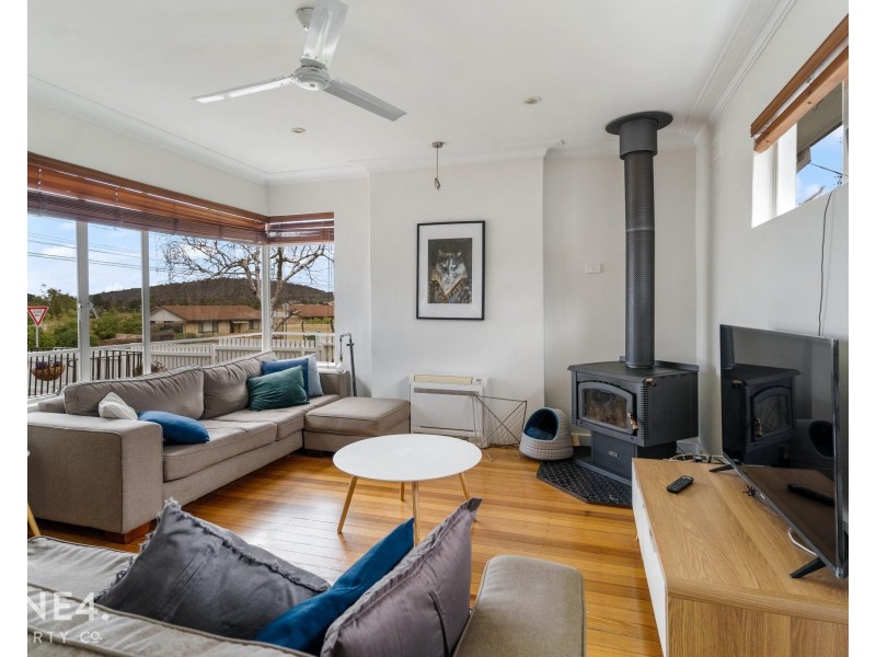 206 Risdon Road, Lutana TAS 7009