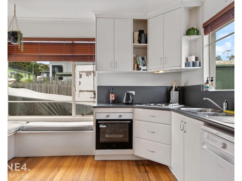 206 Risdon Road, Lutana TAS 7009