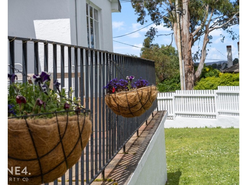 206 Risdon Road, Lutana TAS 7009