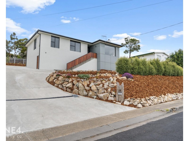 15 Bradfield Street, Claremont TAS 7011