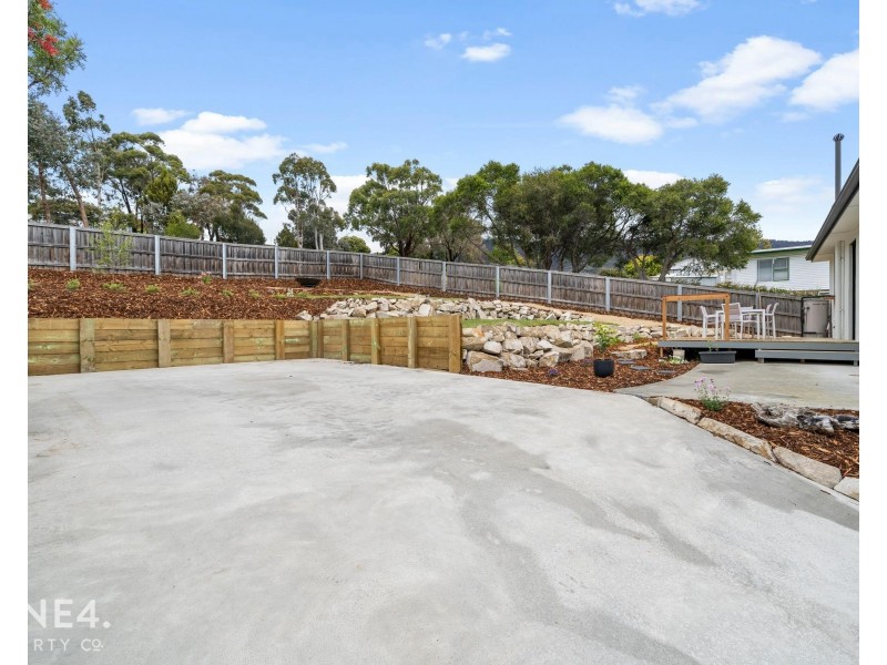 15 Bradfield Street, Claremont TAS 7011