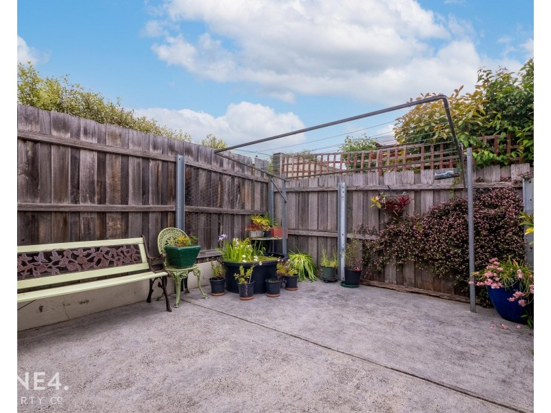 4/30 Charles Street, Moonah TAS 7009