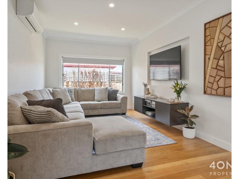 16 Fifth Avenue, New Norfolk TAS 7140