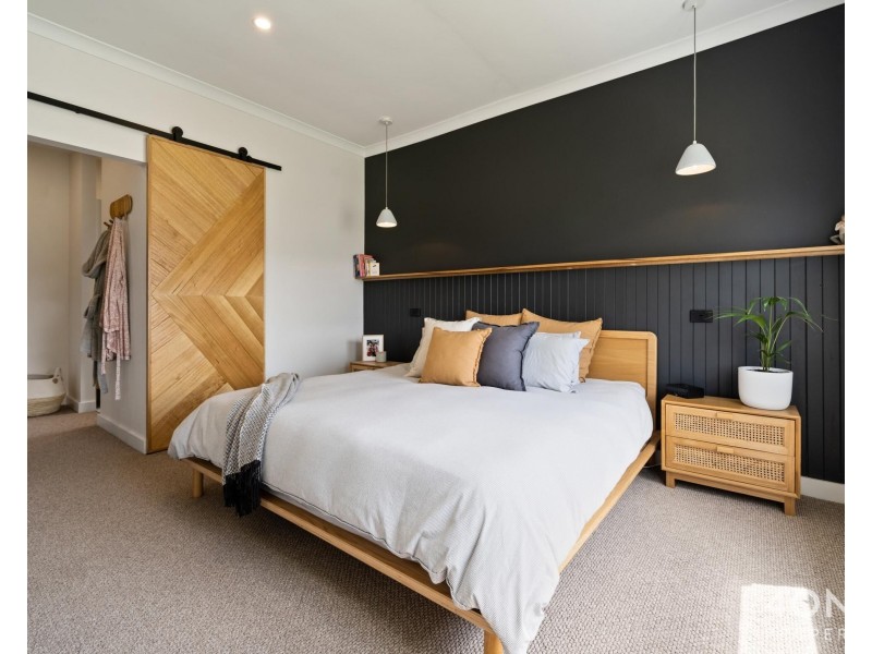 16 Fifth Avenue, New Norfolk TAS 7140