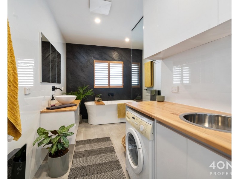 16 Fifth Avenue, New Norfolk TAS 7140