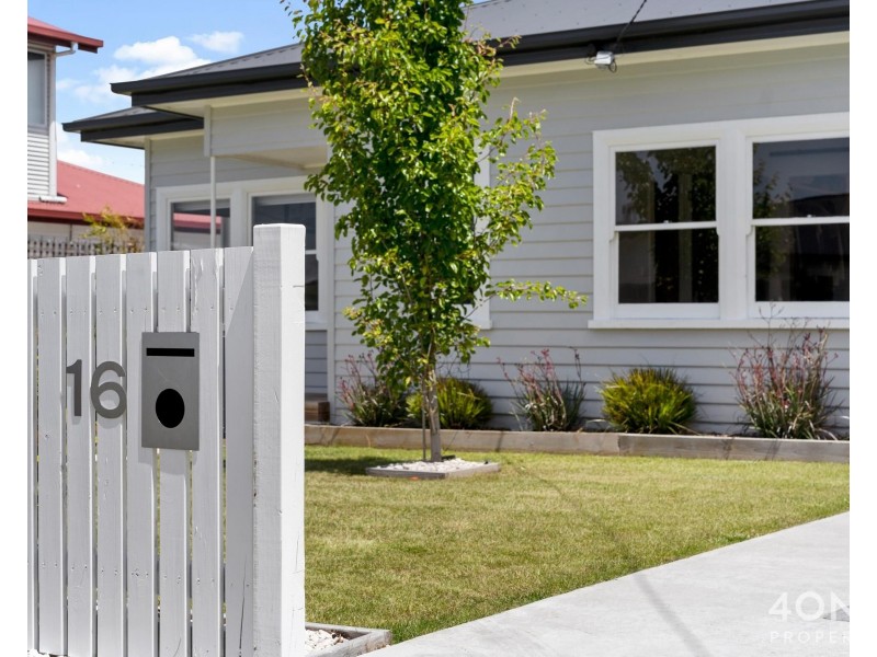 16 Fifth Avenue, New Norfolk TAS 7140