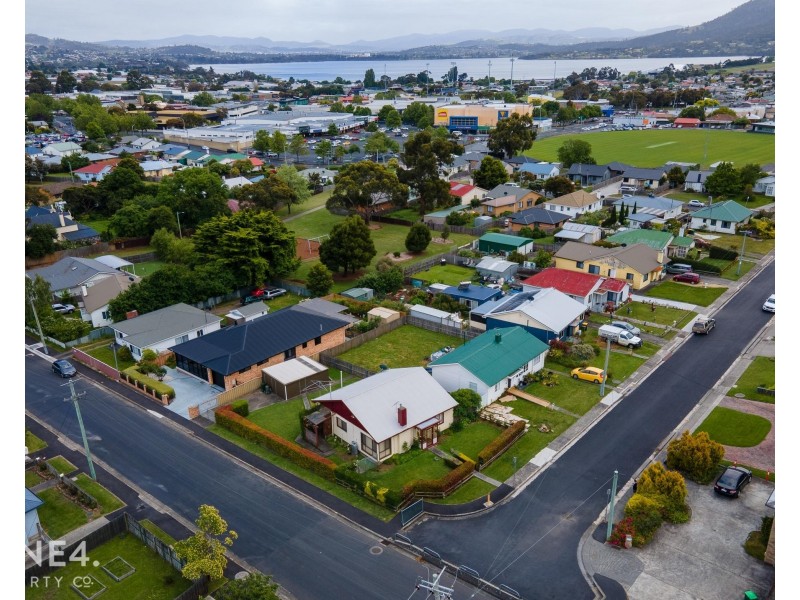 2 Barry Street, Glenorchy TAS 7010