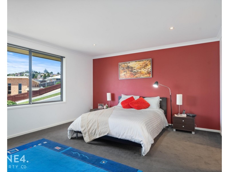 12 Navigators Rise, Granton TAS 7030