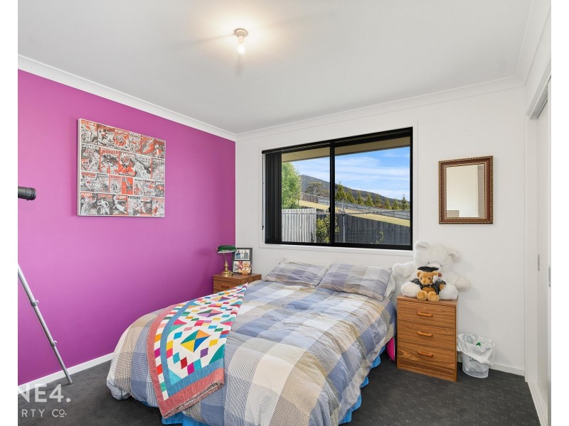 12 Navigators Rise, Granton TAS 7030