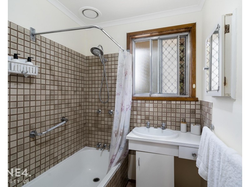 30 Holloway Drive, Herdsmans Cove TAS 7030