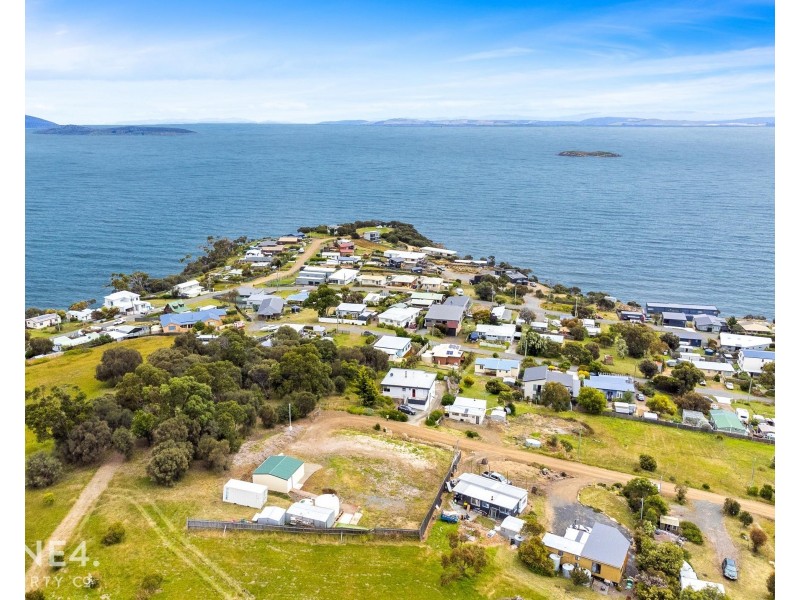 10 Ash Street, Primrose Sands TAS 7173