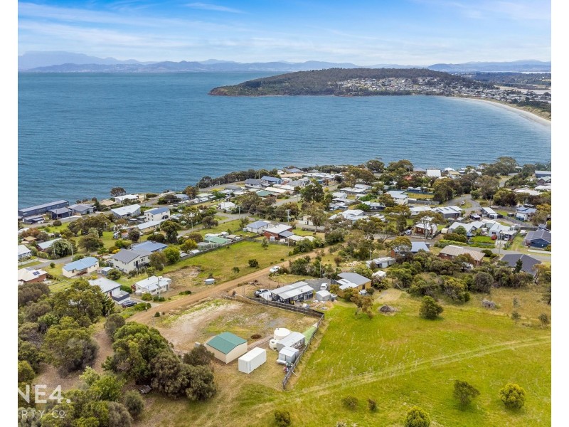 10 Ash Street, Primrose Sands TAS 7173