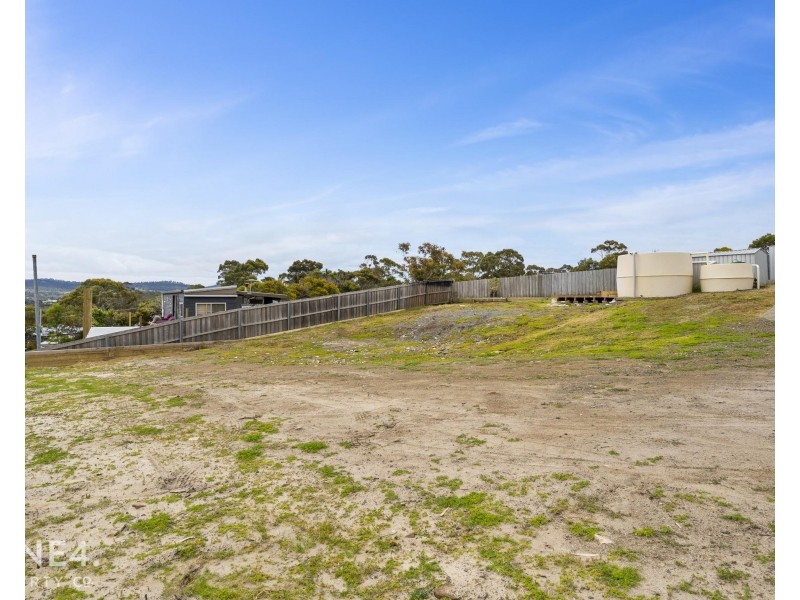 10 Ash Street, Primrose Sands TAS 7173