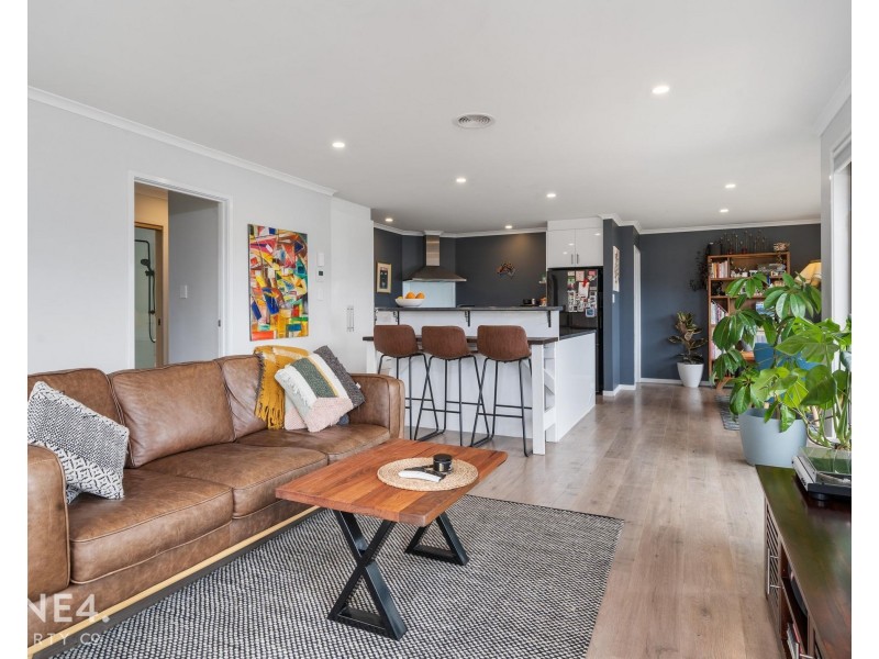 7 White Gum Place, Old Beach TAS 7017