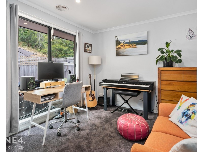 7 White Gum Place, Old Beach TAS 7017