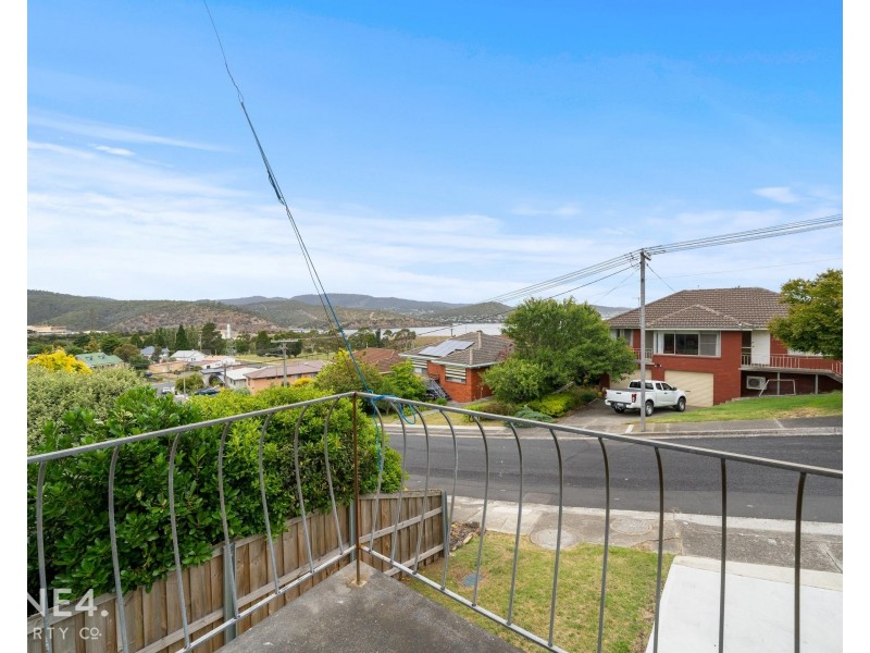 17 Delwood Drive, Lutana TAS 7009
