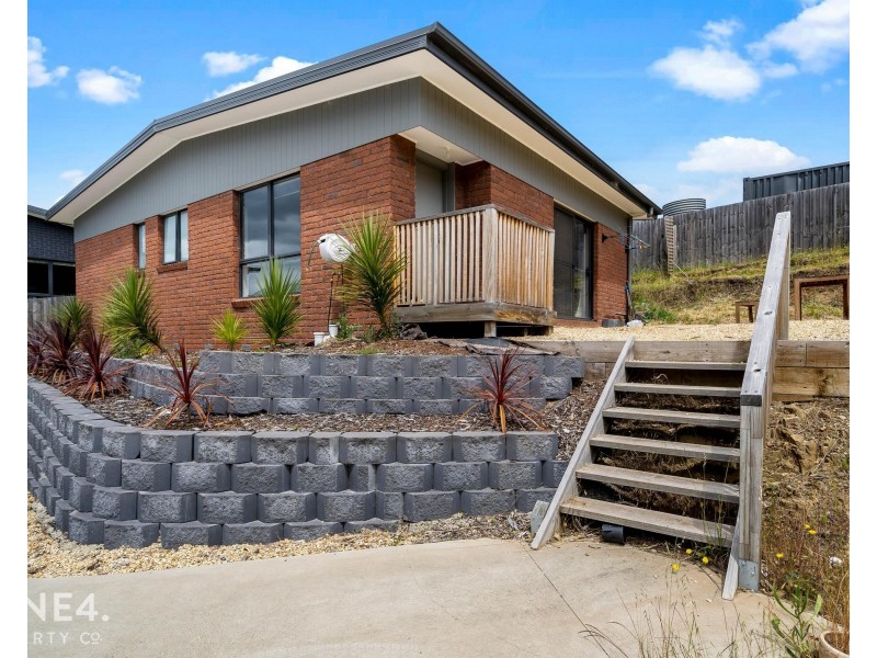 10 Oliffe Close, Old Beach TAS 7017