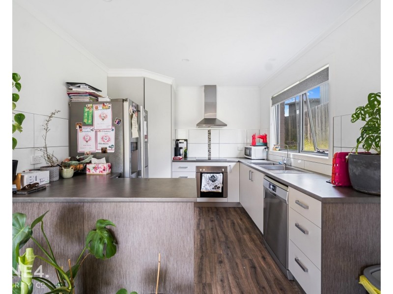 10 Oliffe Close, Old Beach TAS 7017