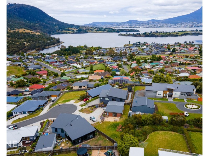 10 Oliffe Close, Old Beach TAS 7017