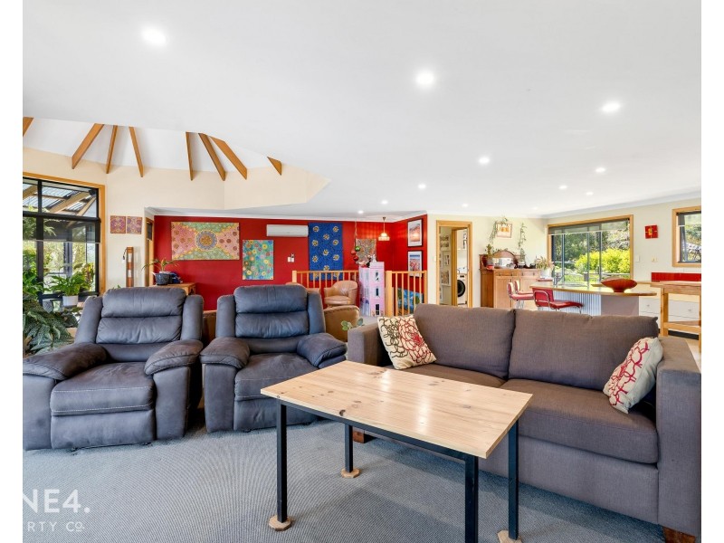 29 Lagoon Road, White Beach TAS 7184