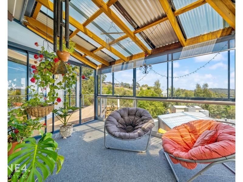 29 Lagoon Road, White Beach TAS 7184