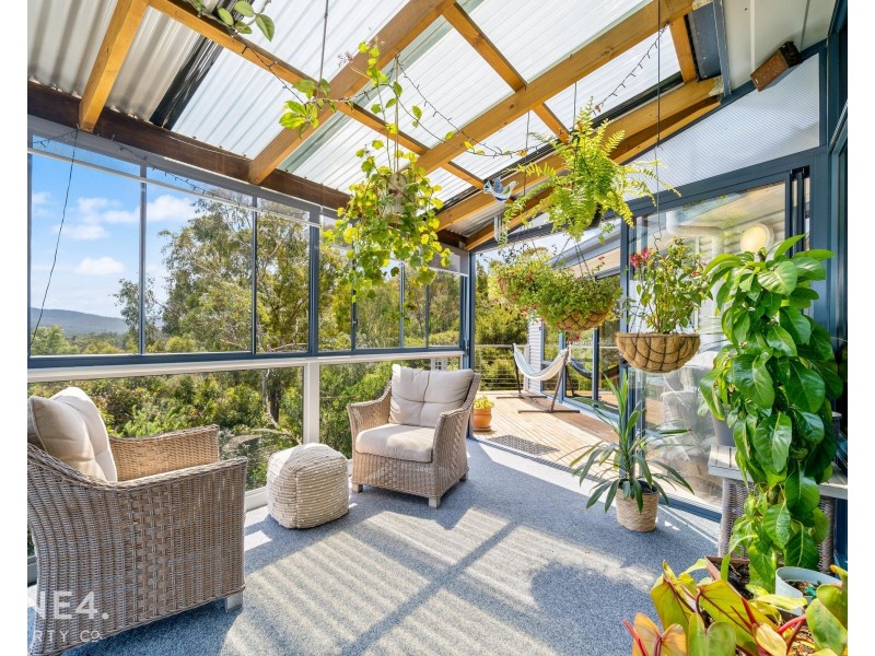 29 Lagoon Road, White Beach TAS 7184