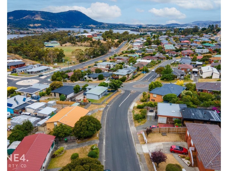 1/1 Louise Road, Austins Ferry TAS 7011