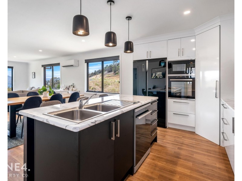 11 Fosbrook Crt, Montrose TAS 7010