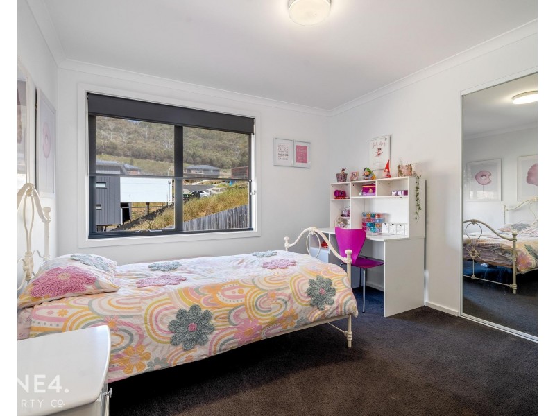 11 Fosbrook Crt, Montrose TAS 7010