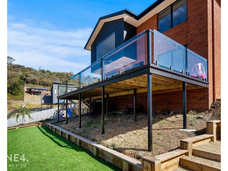 11 Fosbrook Crt, Montrose TAS 7010