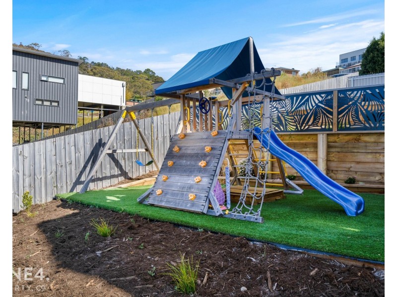 11 Fosbrook Crt, Montrose TAS 7010