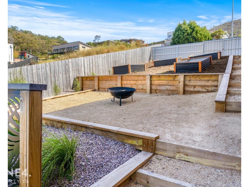 11 Fosbrook Crt, Montrose TAS 7010