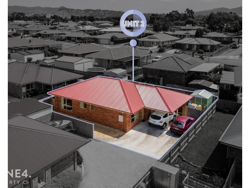 2/11 Lucas Place, Brighton TAS 7030