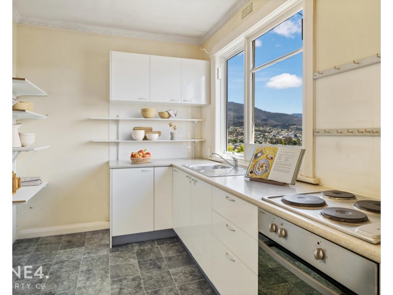 6 View Point Road, West Moonah TAS 7009