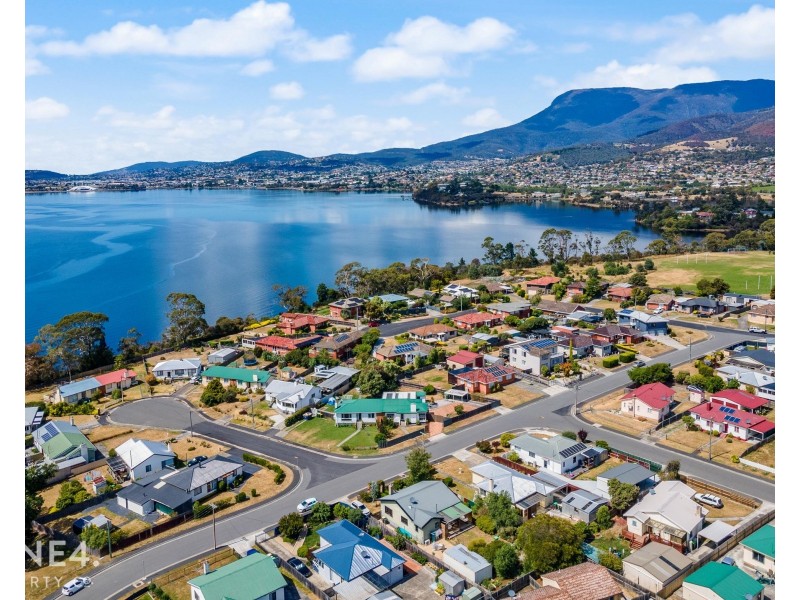 1 Eagle Street, Claremont TAS 7011